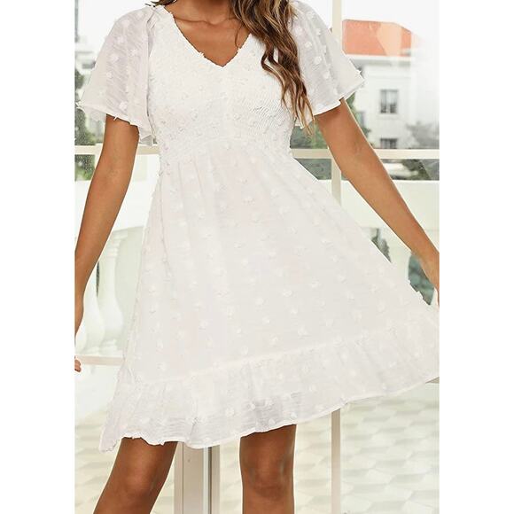 V Neck, Flutter Sleeve Mini Dress- Size Large (12-14) - Picture 2 of 5